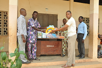 Remise officielle de mobiliers et matériels didactiques 